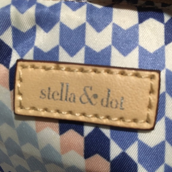 Stylish Cream and Tan Women's Bag - Picture 2 of 11